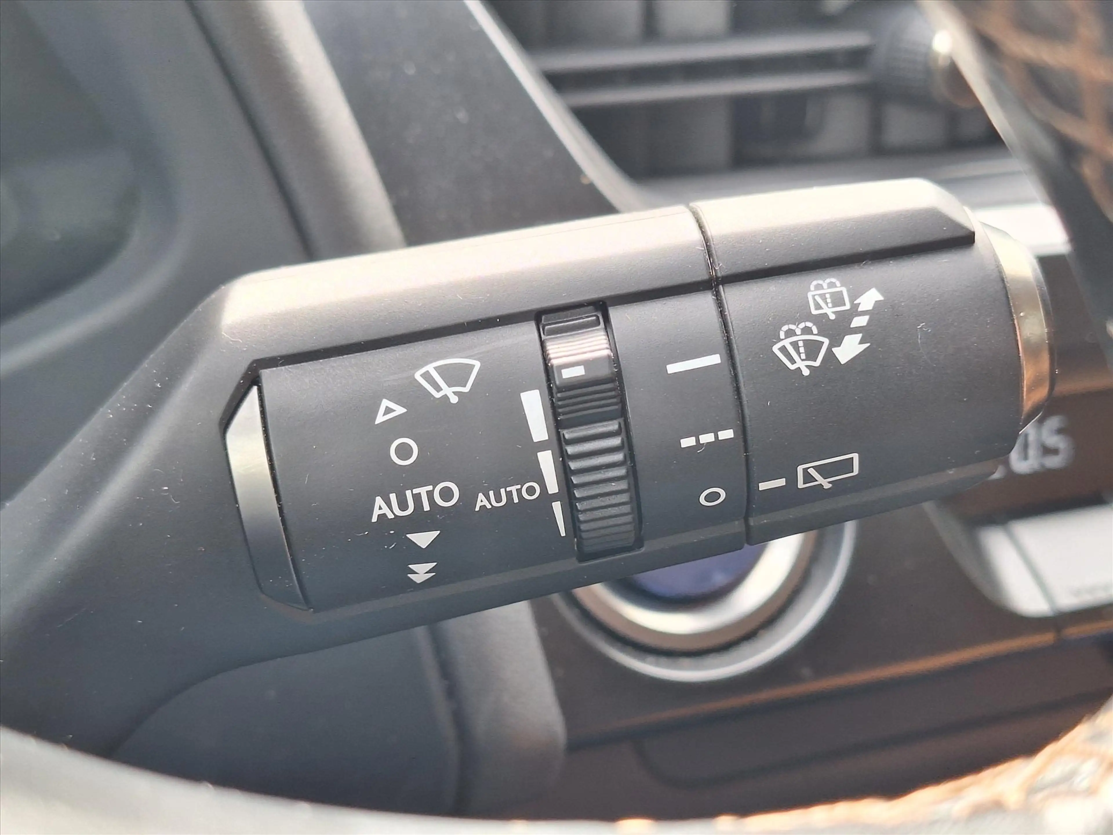 Lexus UX 250h AWD Luxury Line | 4X4, Leer, Stoelverwarming, Navi — photo 23