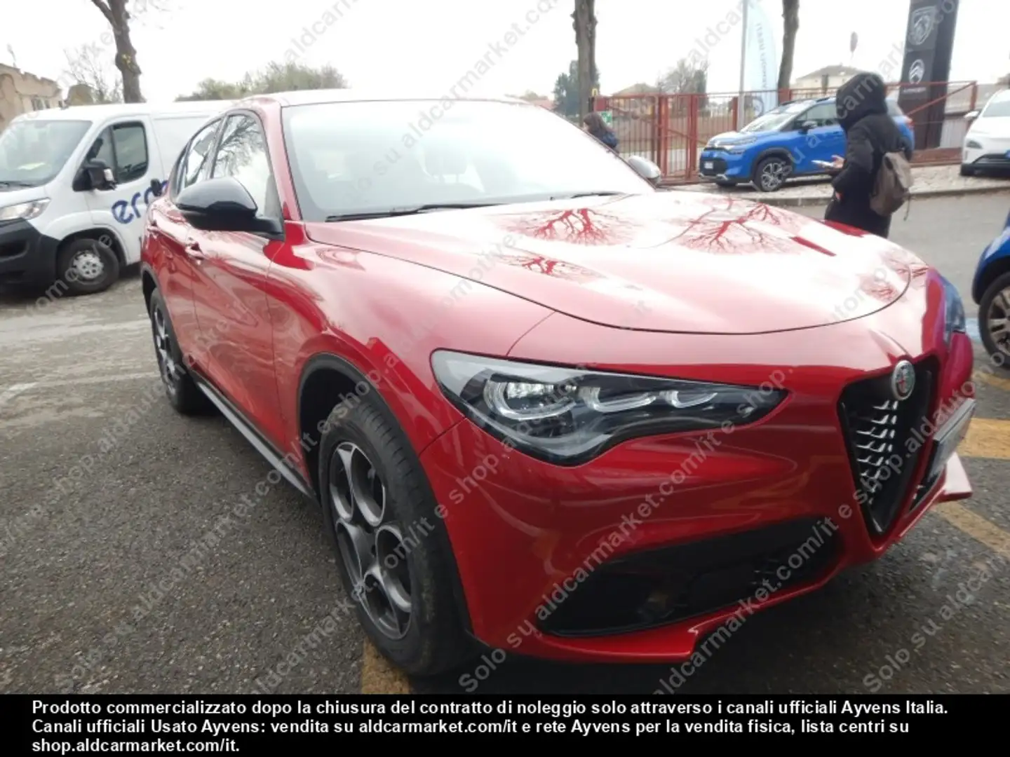 Alfa Romeo Stelvio 2.2 Turbo Sprint Roşu - 1