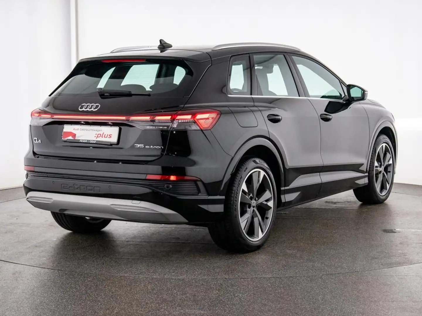 Audi Q4 e-tron 35 e-tron Matrix/Navi/Kamera/ACC/Alu20 Rückfahrkam Schwarz - 2