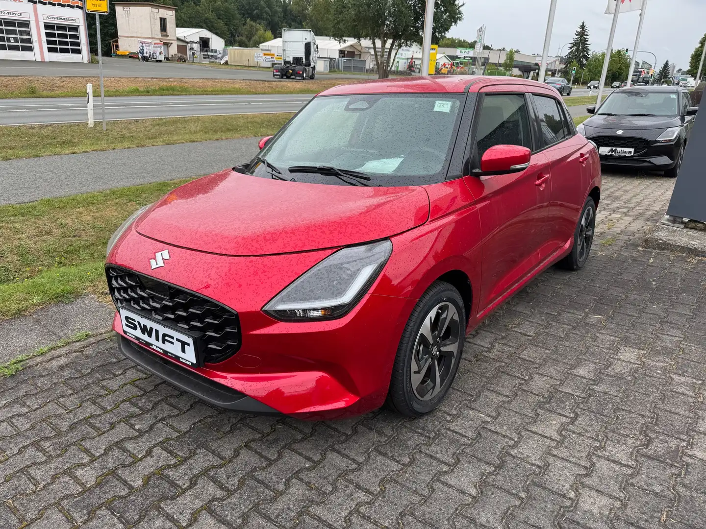 Suzuki Swift Swift 1.2 Hybrid MT Comfort+ Rot - 2