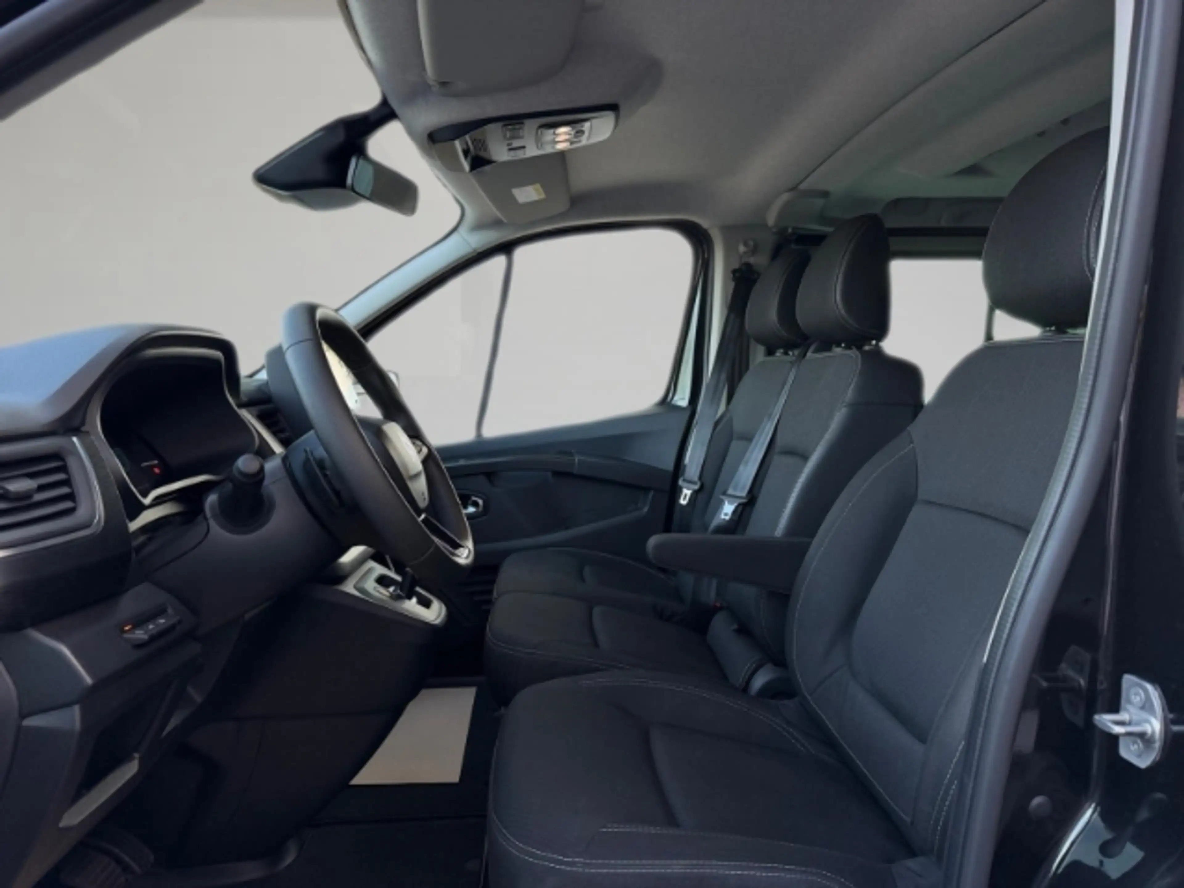 Renault Trafic L2H1 3,0t BLUE 150 EU6e Combi Grand Evolution Blue — photo 7