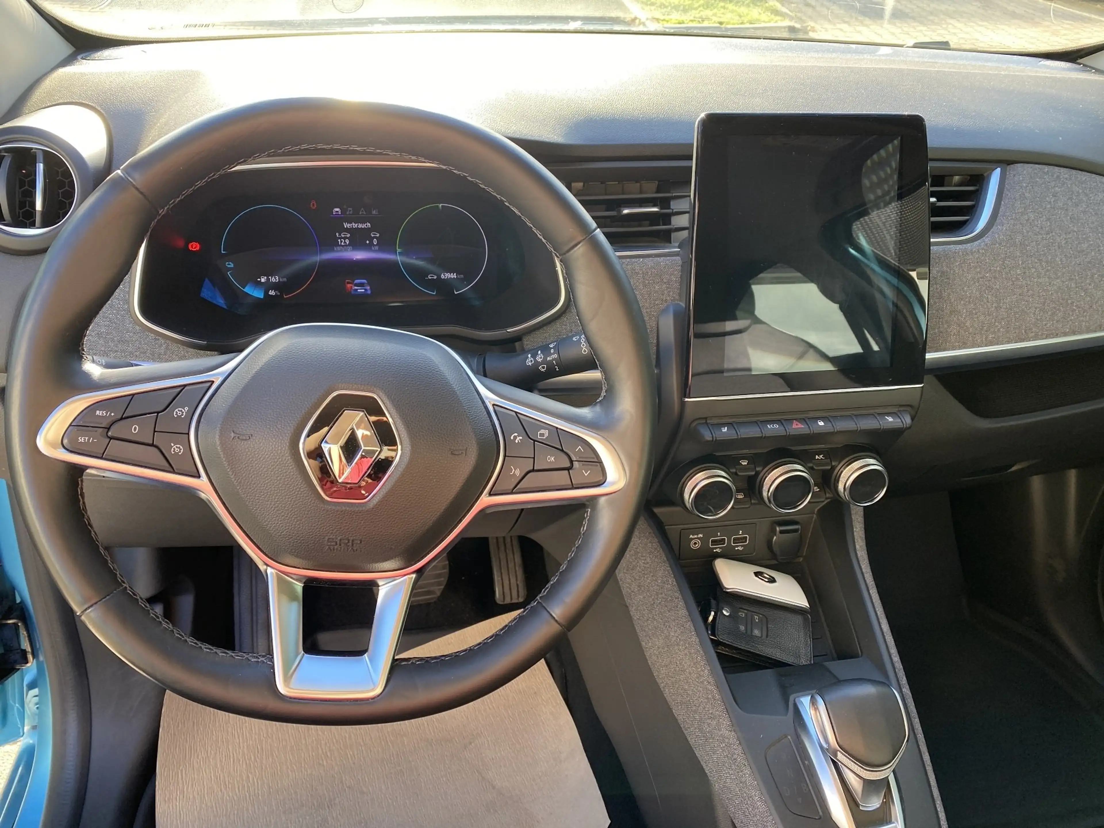 Renault ZOE Intens — photo 11