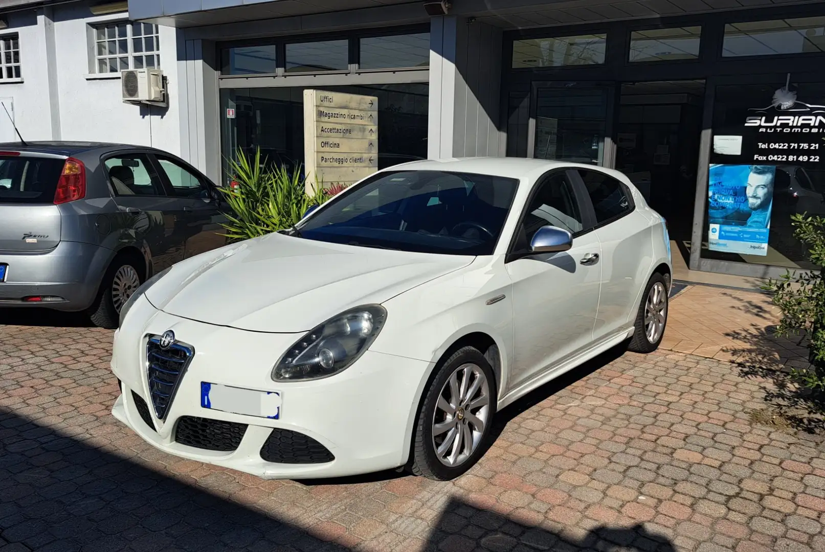 Alfa Romeo Giulietta Giulietta 2.0 JTDm-2 140 CV Distinctive Bianco - 2