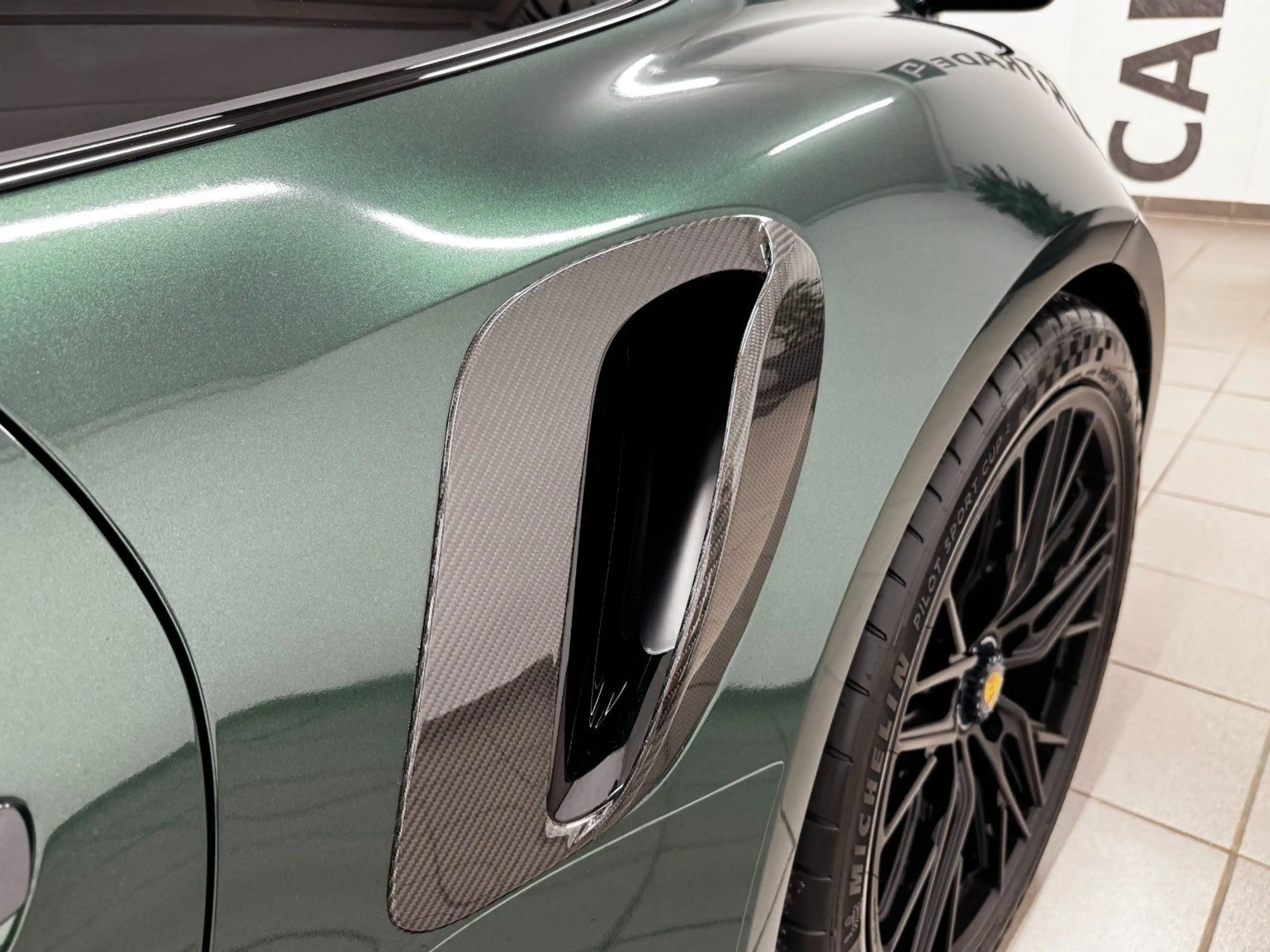 Porsche 911 Turbo S 992 — photo 13