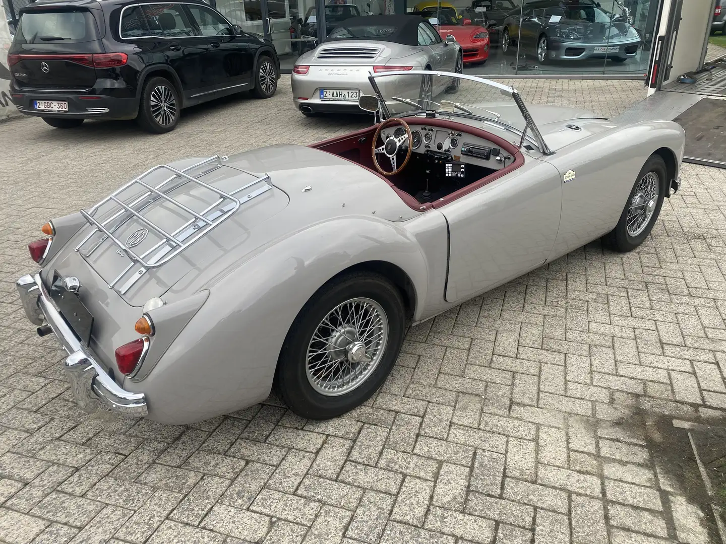MG MGA Topwagen*Full restored* Grau - 2