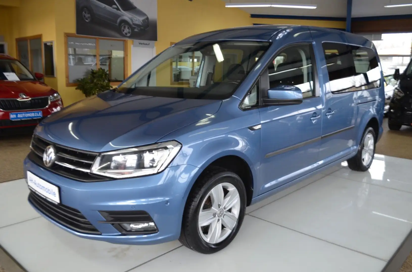 Volkswagen Caddy PKW Maxi BMT XENON / NAVI / R-KAM / PDC Blauw - 1