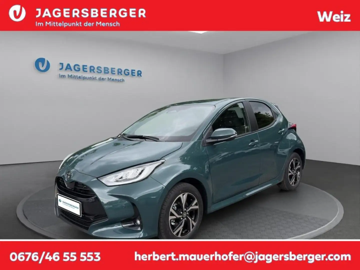 Toyota Yaris 1,5 VVT-i Hybrid Active Drive Grün - 1