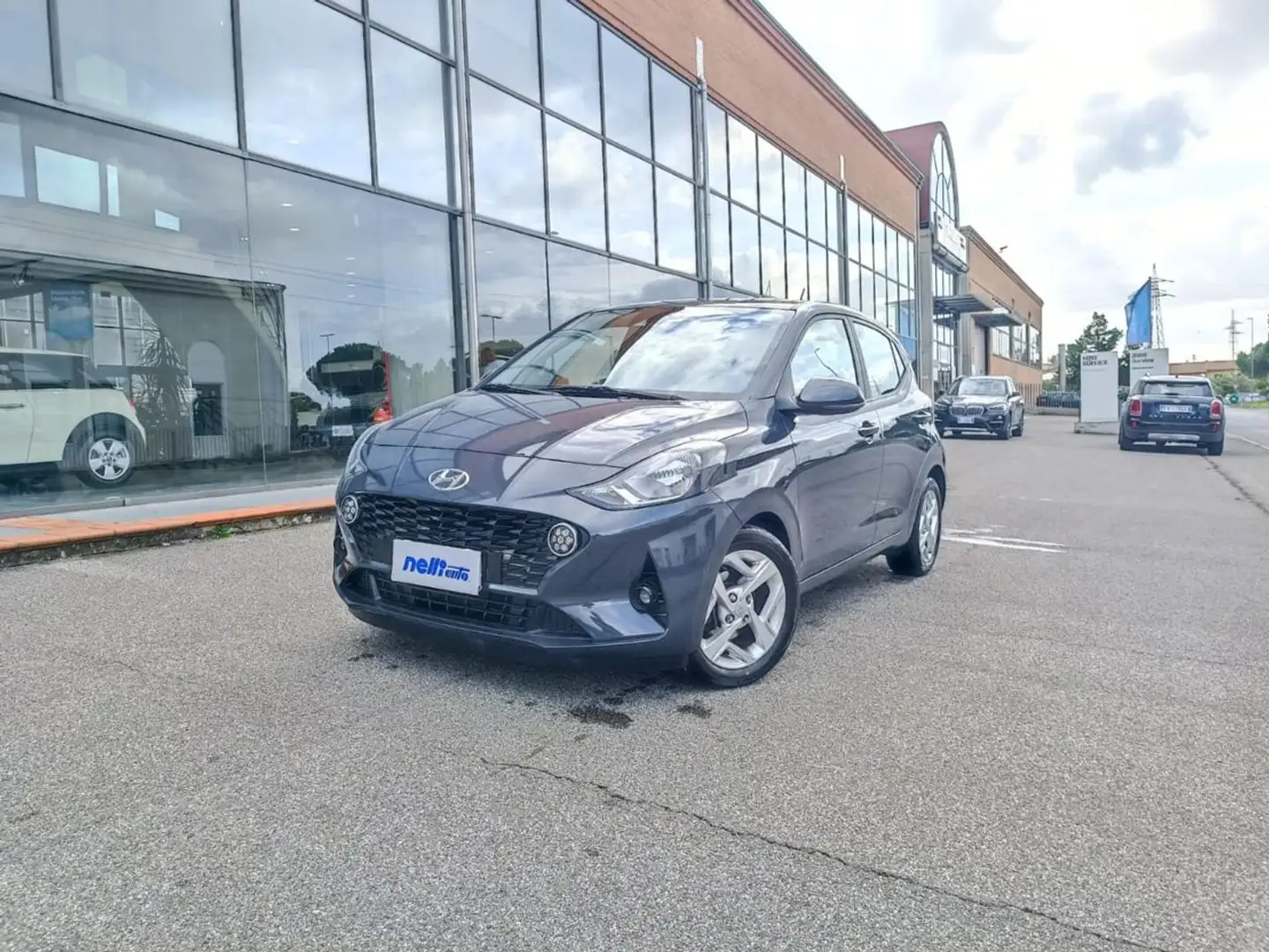 Hyundai i10 1.0 MPI AT Tech Gris - 1