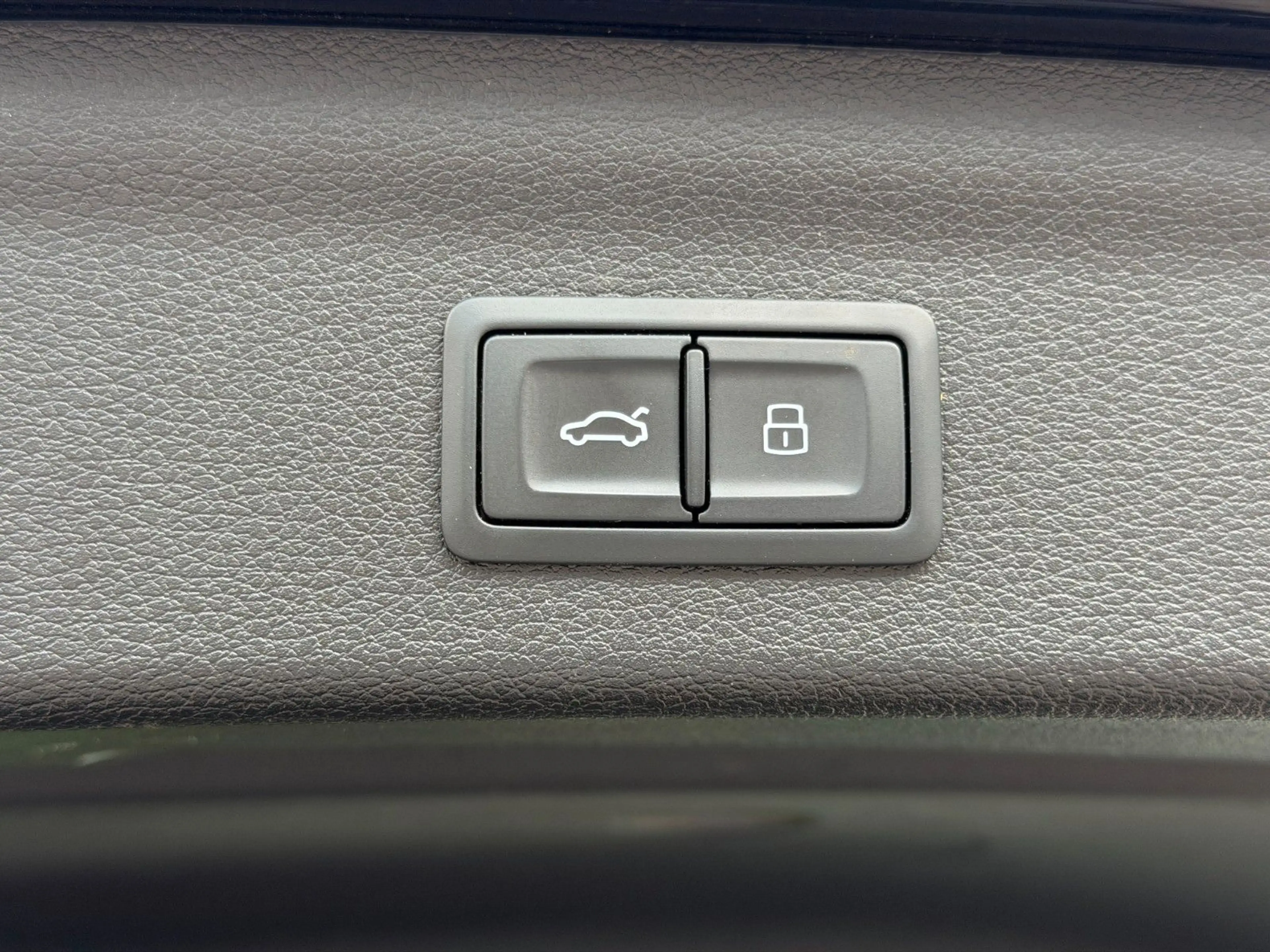 Audi Q3 45 TFSI e Garantie* Virtual Cockpit Plus* — photo 15