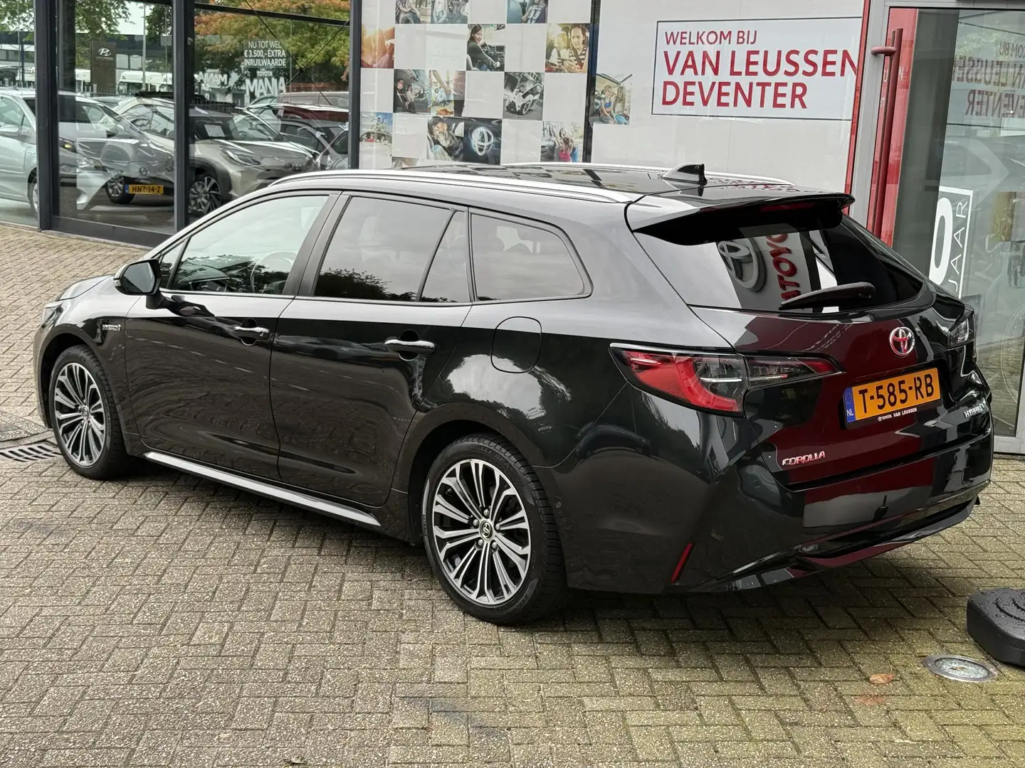 Toyota Corolla Touring Sports 2.0 Hybrid Style ALL SEASON BANDEN Noir - 2