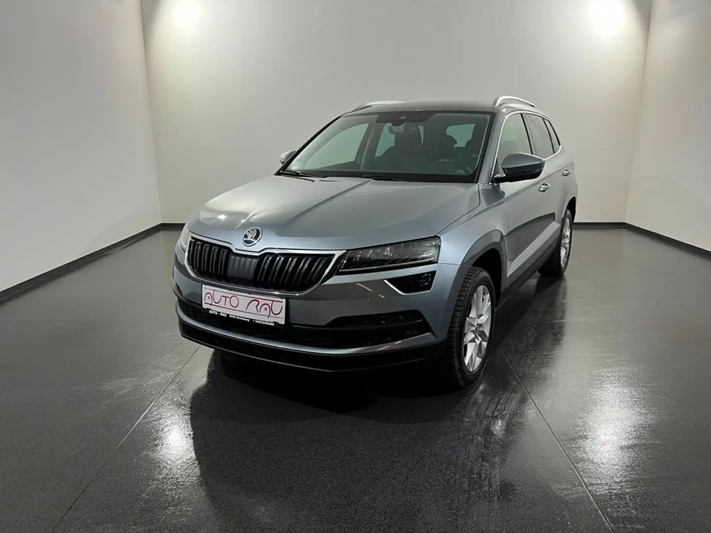 Skoda Karoq 2.0 TDI Style *LED*ACC*RFK*NAVI* Grau - 2