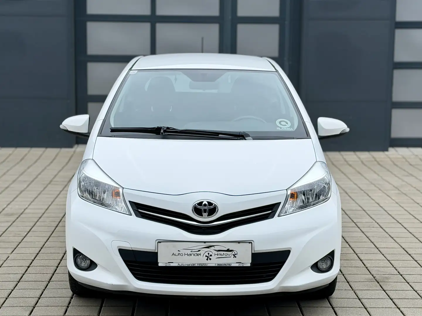 Toyota Yaris 1.0 VVT-i Life - 2