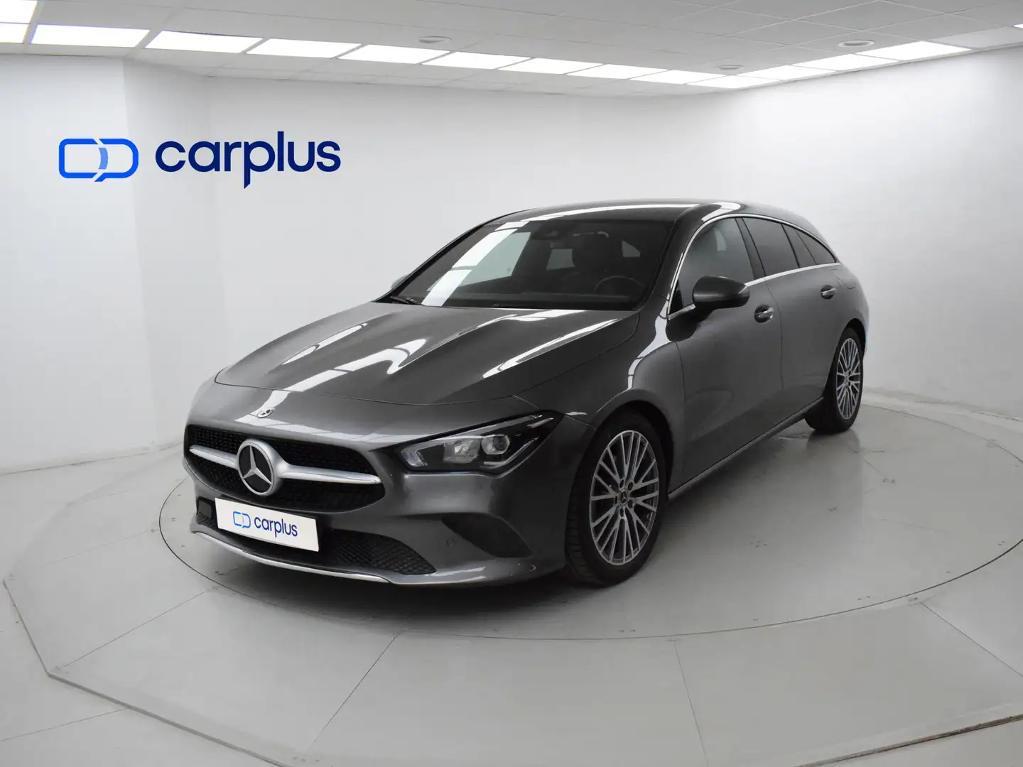 Mercedes-Benz CLA 200 Shooting Brake 7G-DCT Gris - 1