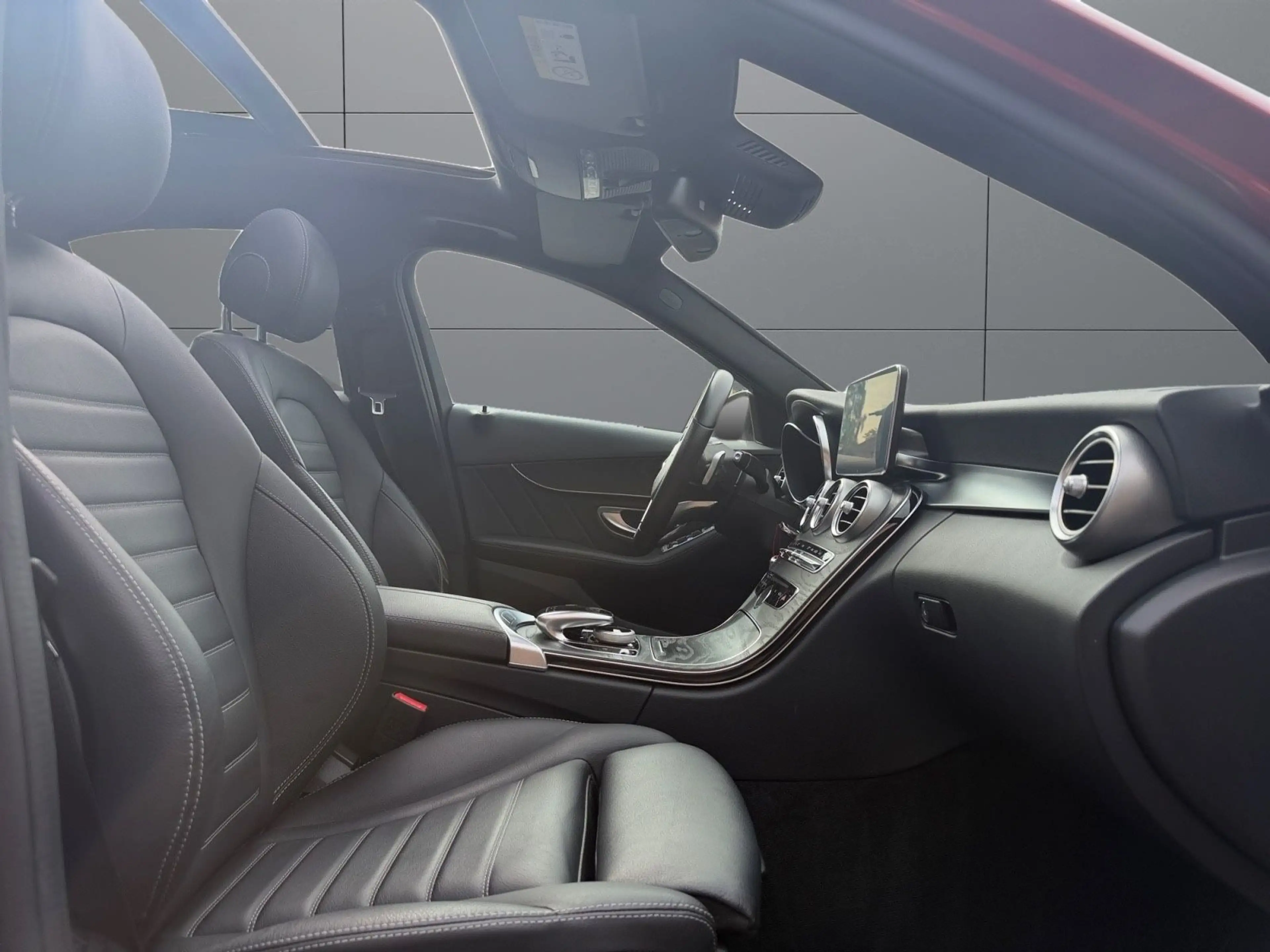 Mercedes-Benz C 250 CGI LIM. AMG LINE, NIGHT, PANO, BURMESTER — photo 15