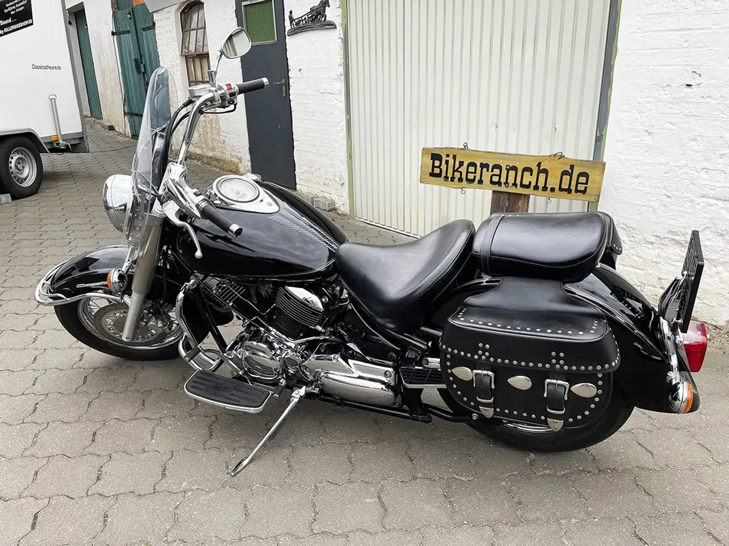 Yamaha XVS 1100 Classic* 10600 km* Top-Vollausstattung* wie neu! Schwarz - 2