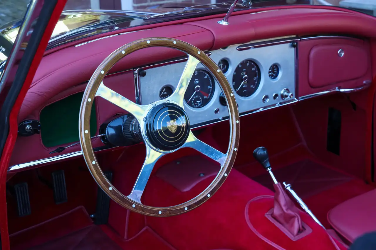Jaguar XK150 DHC 3.4 Litre "TOP RESTORED" Quality example, foto 3