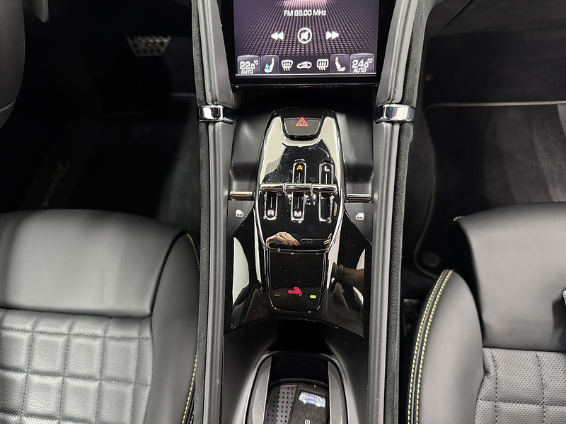 Ferrari Roma Coupe V8, Beifahrerdisplay, Schmiedefelgen, Sit... — photo 13