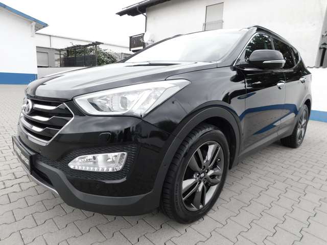 Hyundai SANTA FE Premium 4WD+Pano+Technik Paket+AHK,2.Hd.S-Heftg.