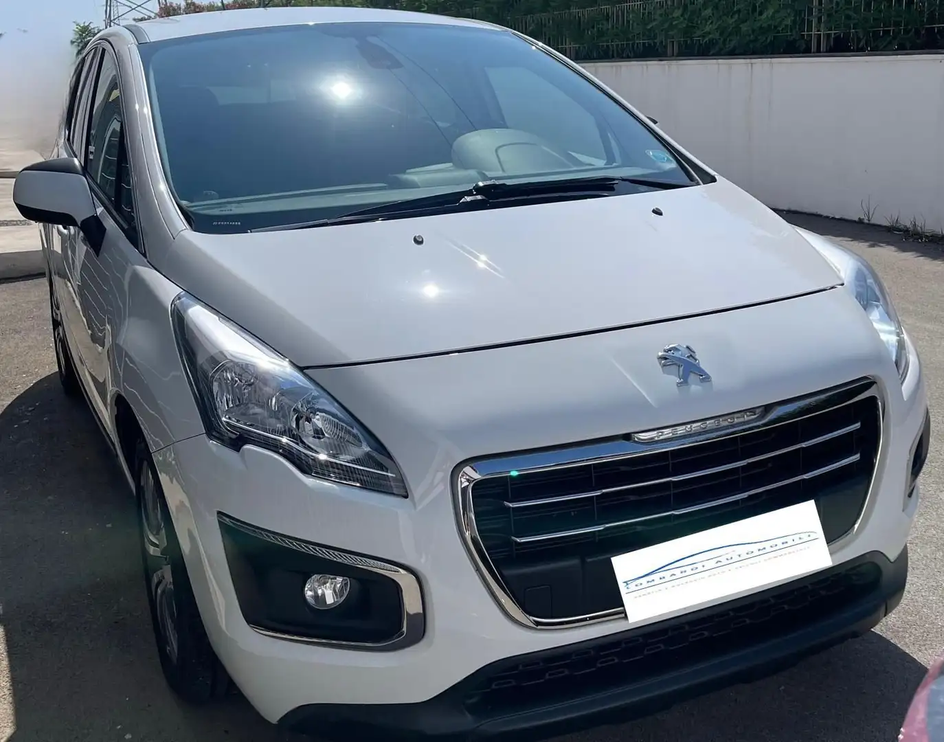 Peugeot 3008 3008 1.6 hdi 8v Business 115cv fap FL Bianco - 2