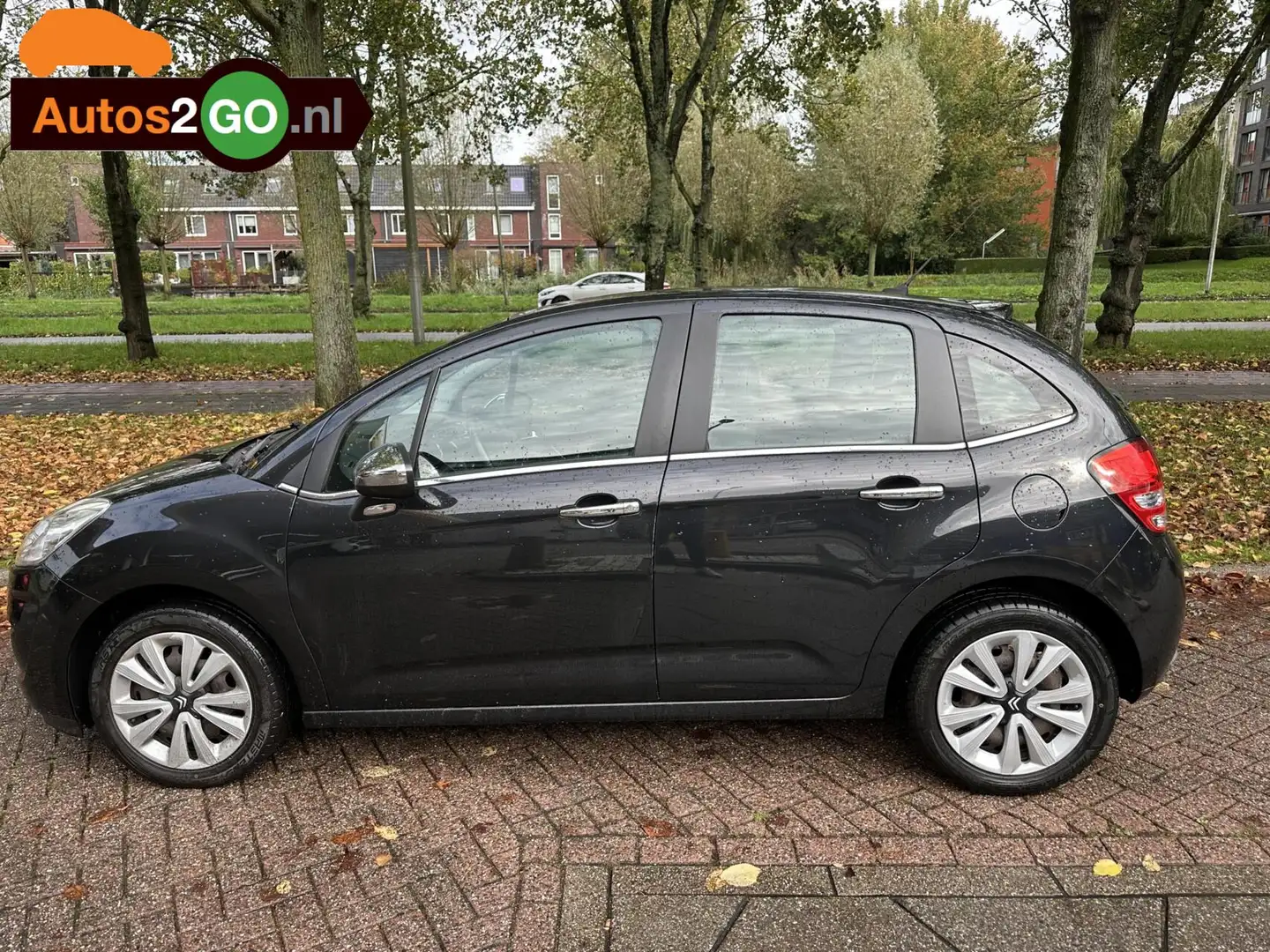 Citroen C3 1.4 HDiF Ligne Business Zwart - 2