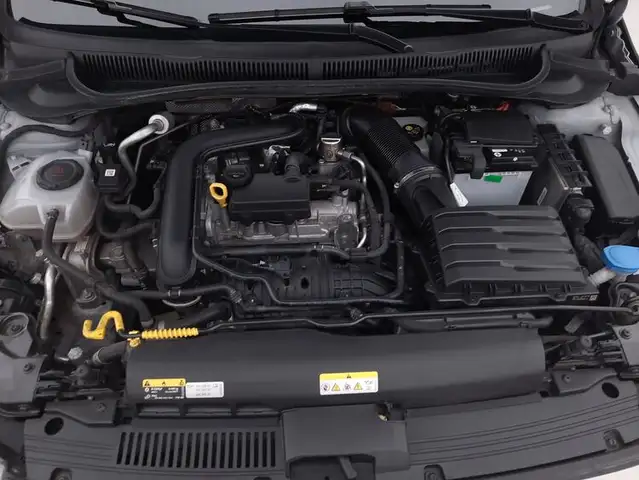 Volkswagen Polo view 13