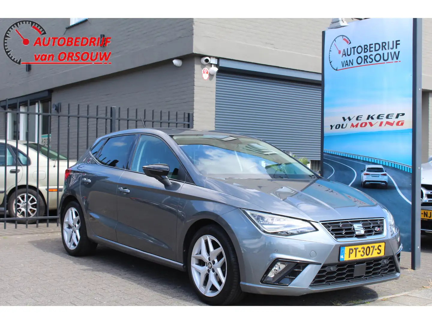 SEAT Ibiza 1.0 TSI FR Nieuw model Led Clima Navi Camera Ambia Grijs - 1