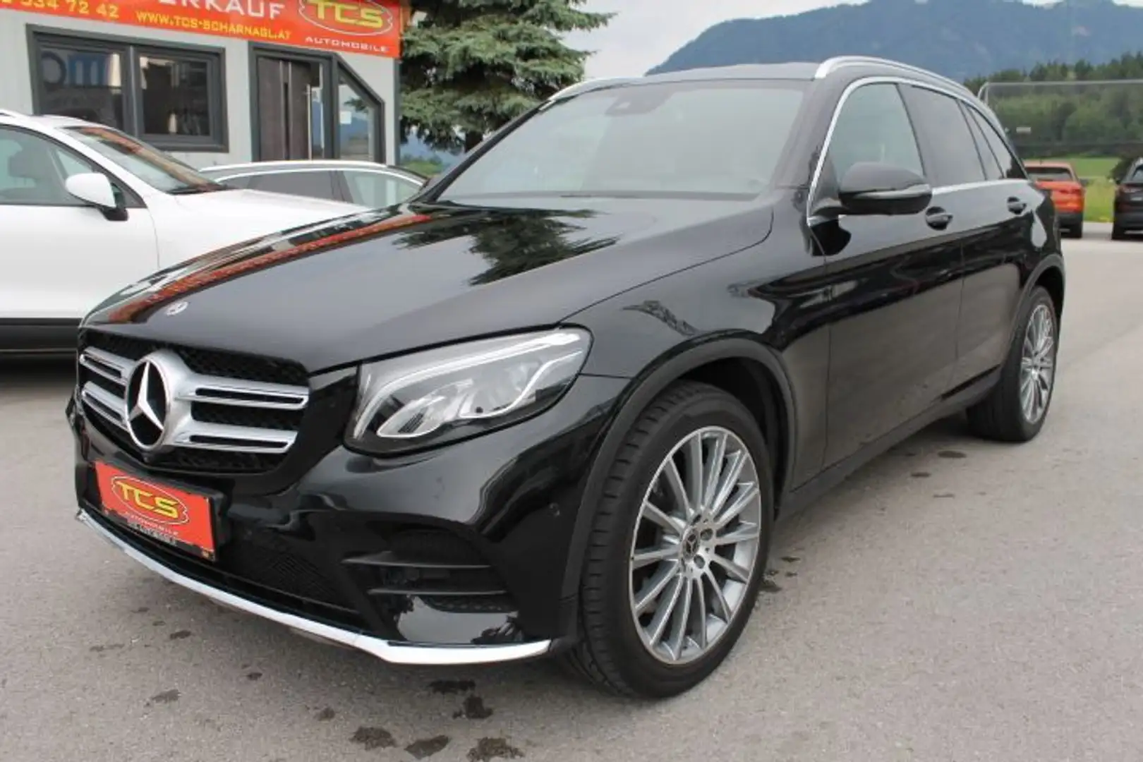 Mercedes-Benz GLC 250 4MATIC Aut.AMG Style*** Schwarz - 1