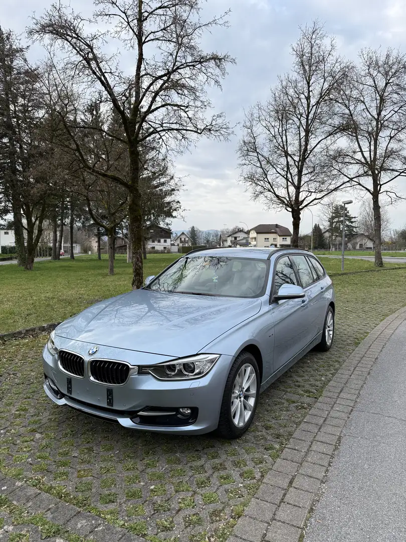 BMW 320 320i xDrive Touring Österreich-Paket Aut. Blau - 2