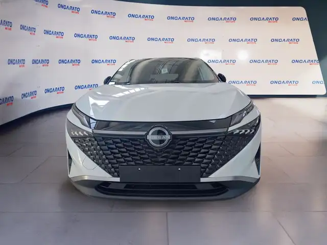 Nissan Qashqai view 2
