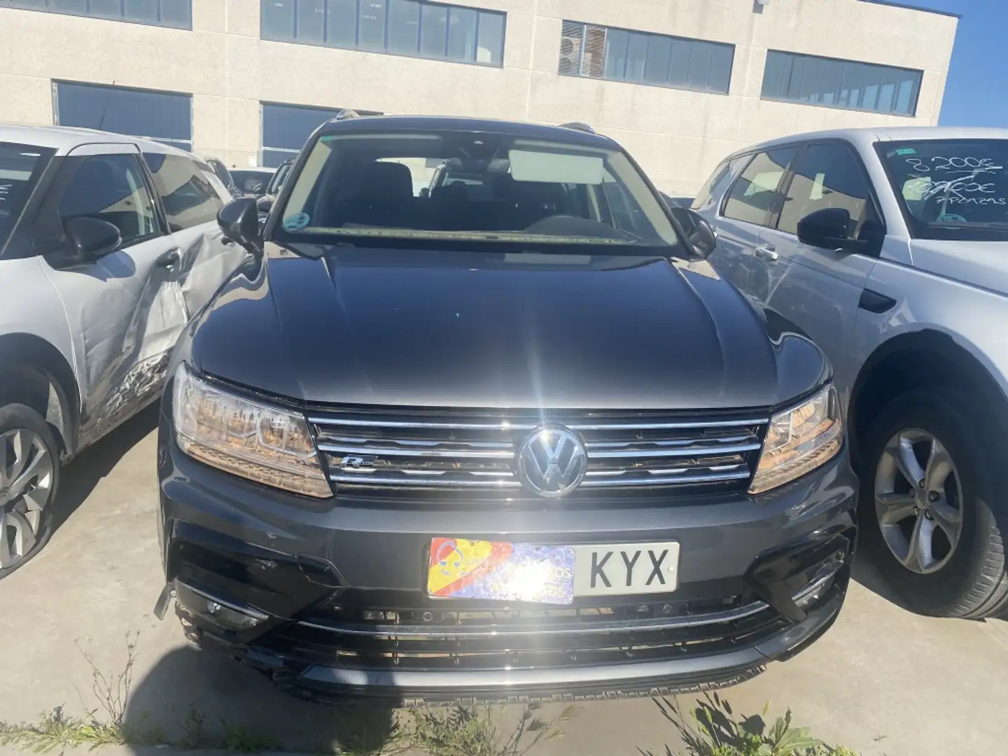 Volkswagen Tiguan 1.5 TSI Advance 110kW Gris - 1