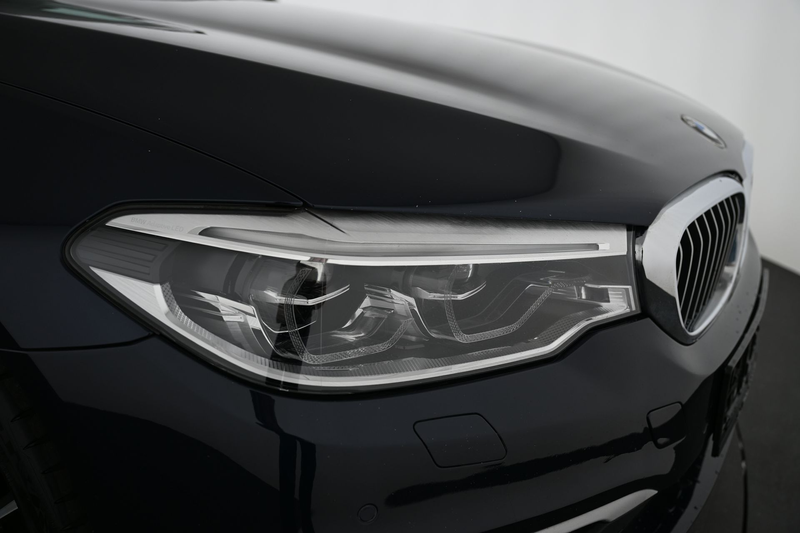 BMW 530 - 530 d 3.0 xDrive Touring Aut. Pickerl NEU — photo 15