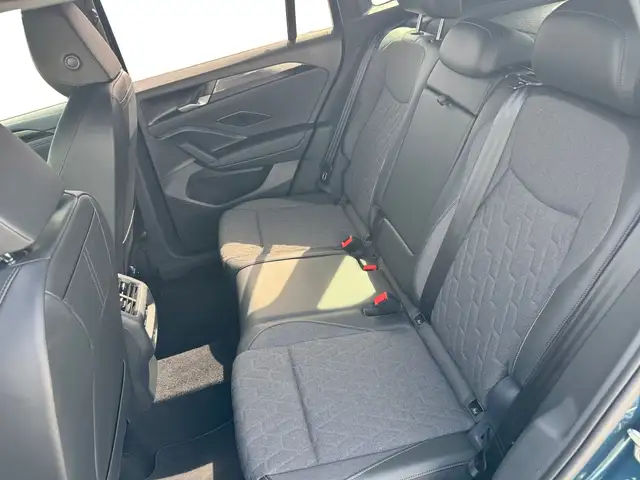 Volkswagen Tiguan view 10