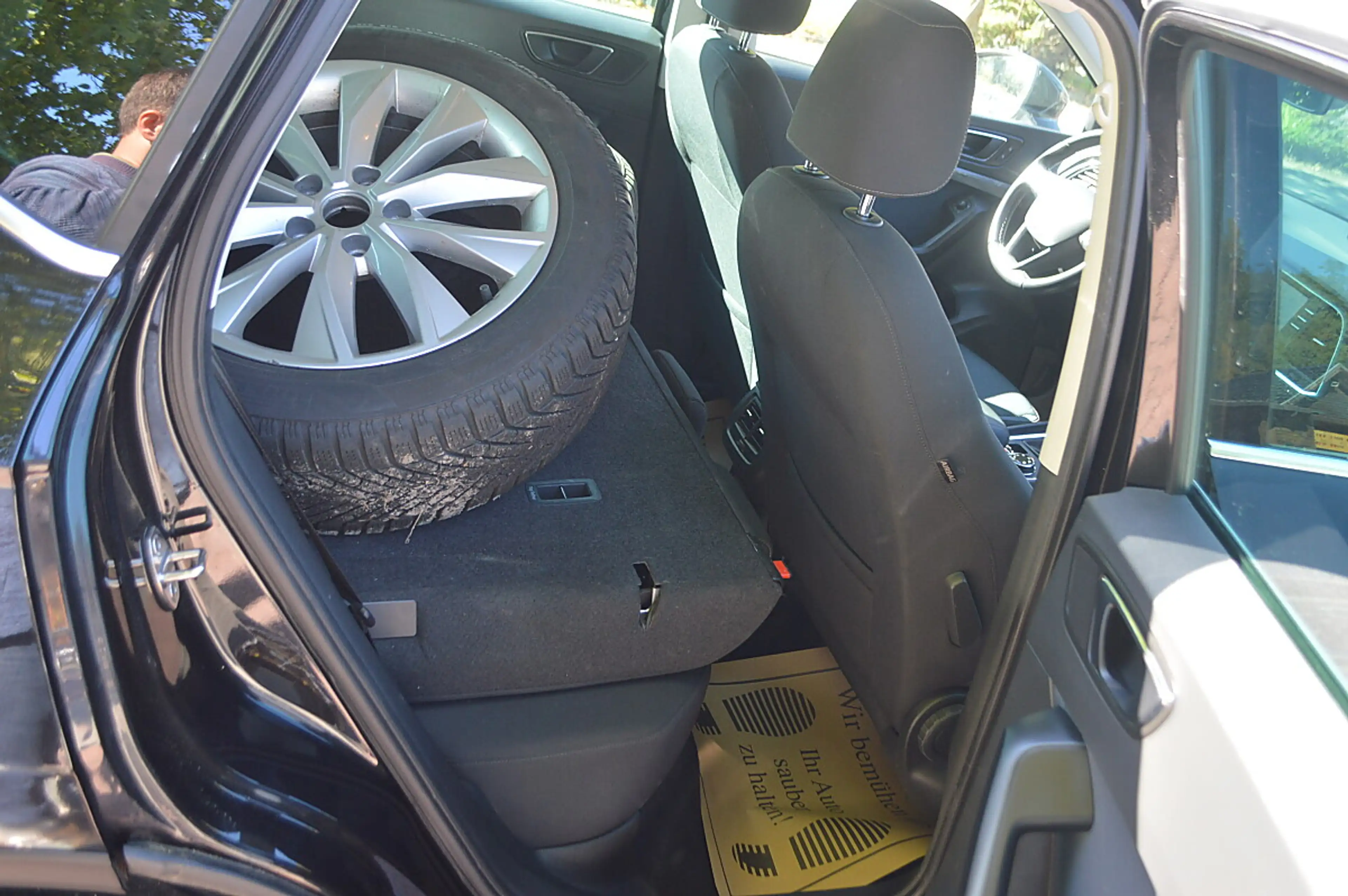 SEAT Ateca 2,0 4WD TDI+AHK+NAVI+Xenon+SHZ+ — photo 8