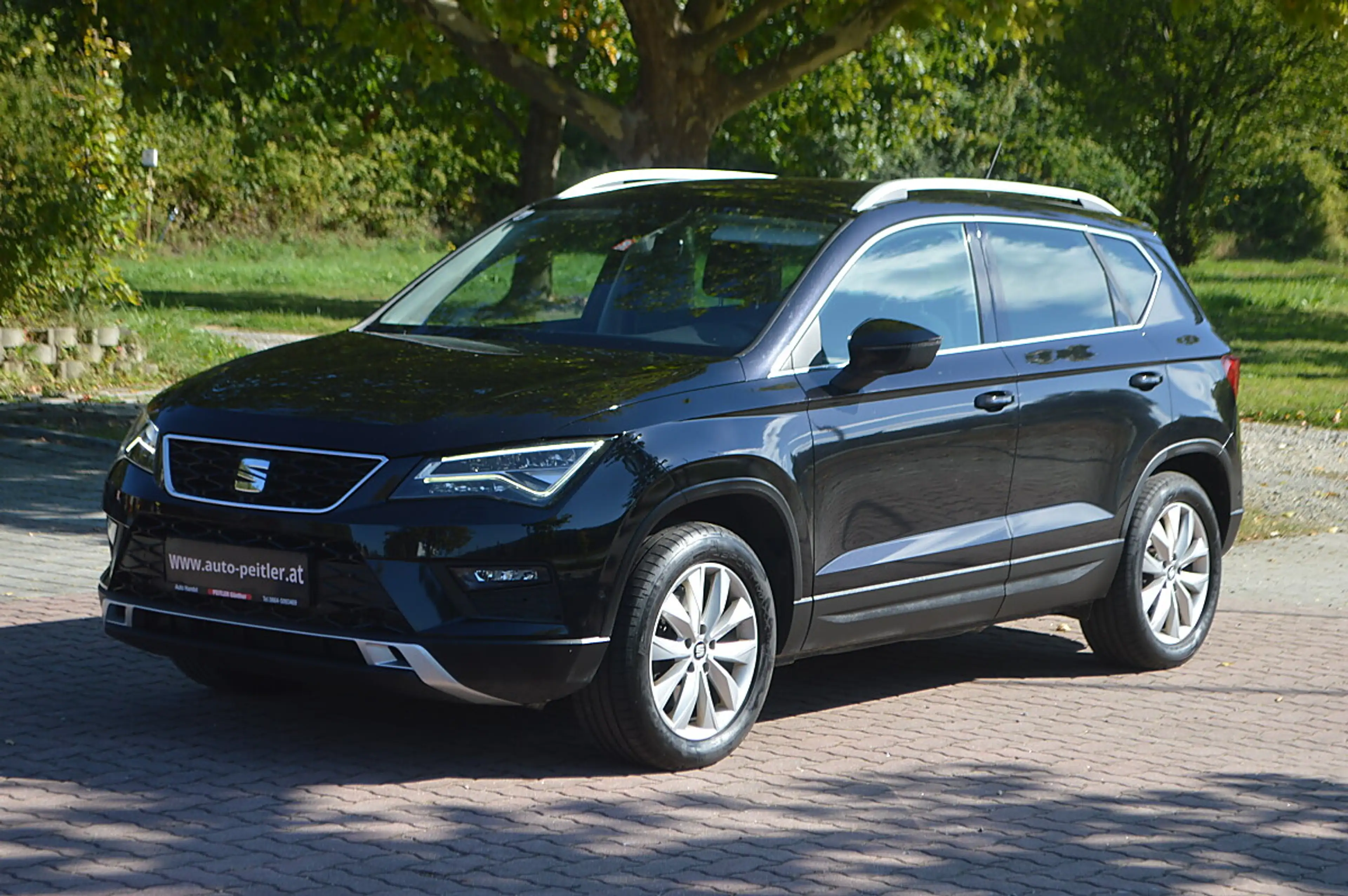 SEAT Ateca 2,0 4WD TDI+AHK+NAVI+Xenon+SHZ+ — photo 7