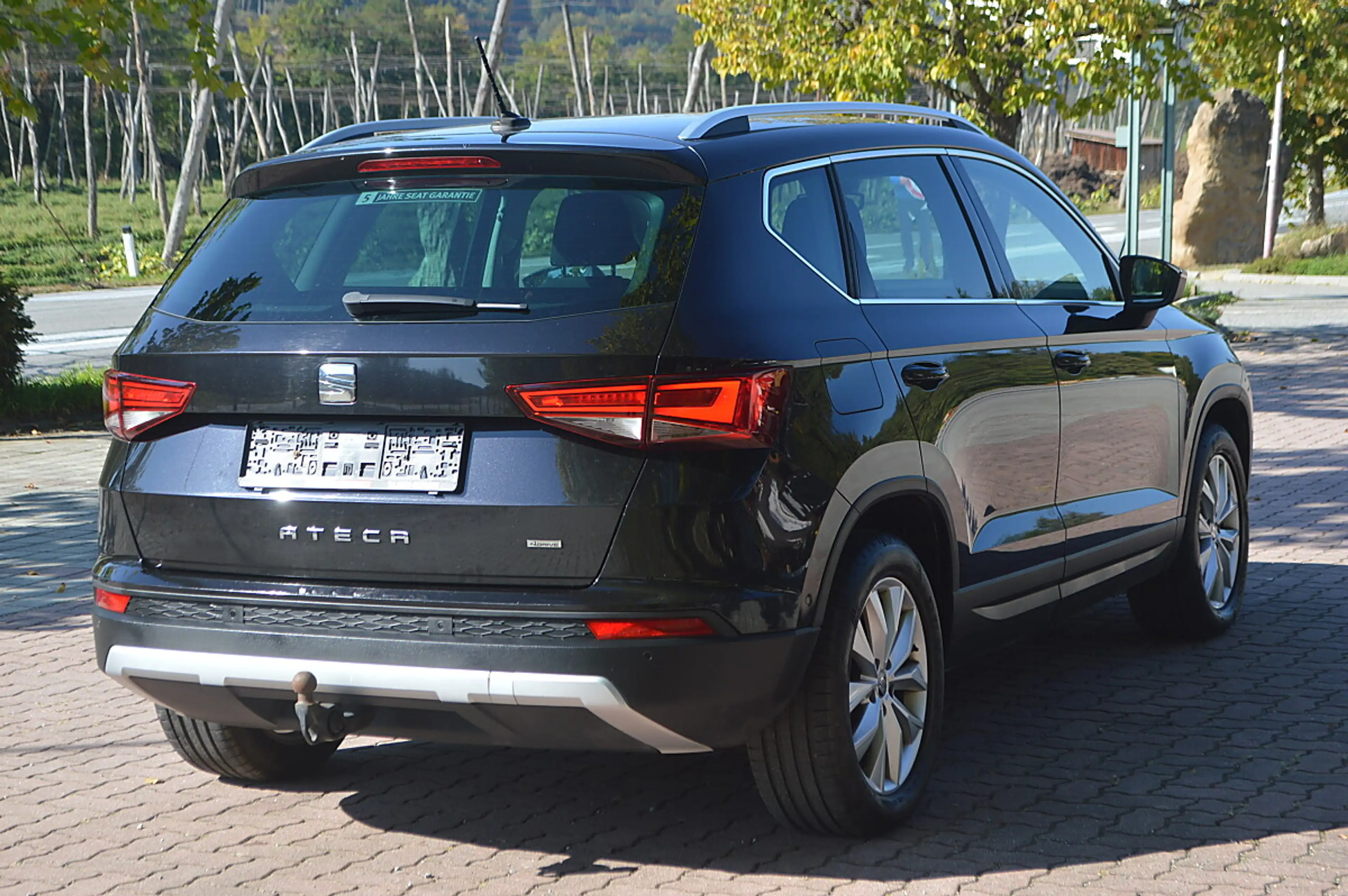 SEAT Ateca 2,0 4WD TDI+AHK+NAVI+Xenon+SHZ+ — photo 3