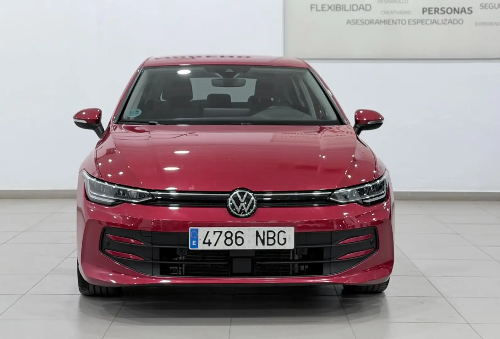 Volkswagen Golf 1.5 TSI 85kW Rojo - 1