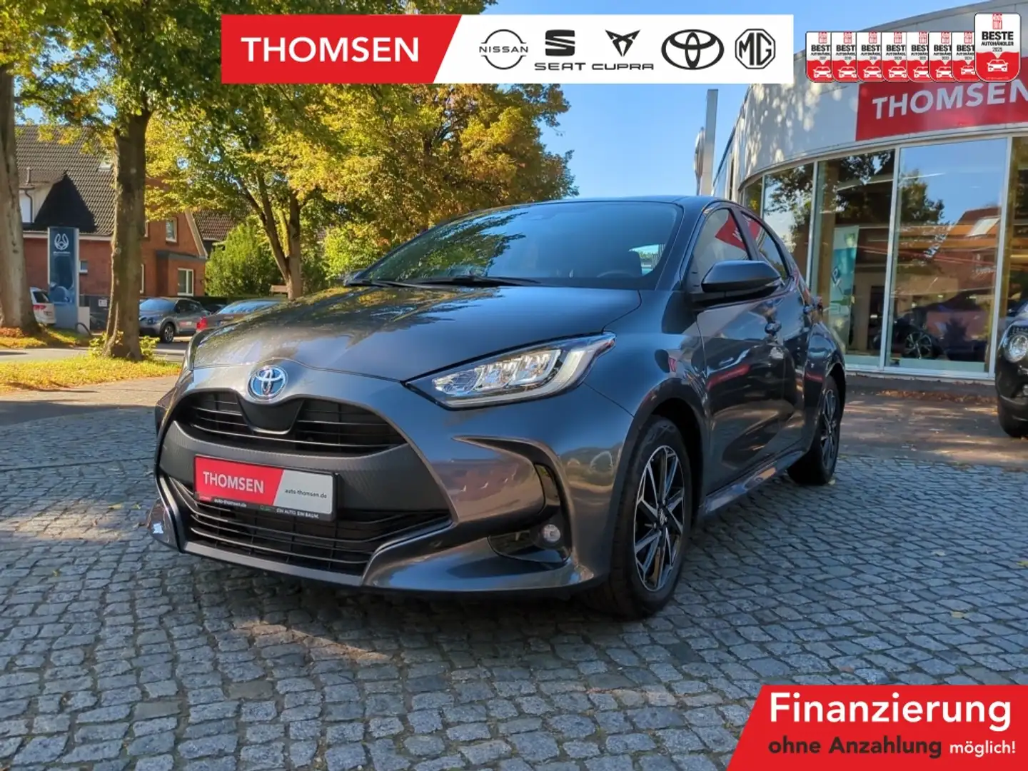 Toyota Yaris 1.5 D Team Deutschland ACC AUT LED Navi LM Grau - 1