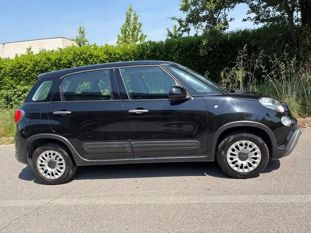 Fiat 500l view 6