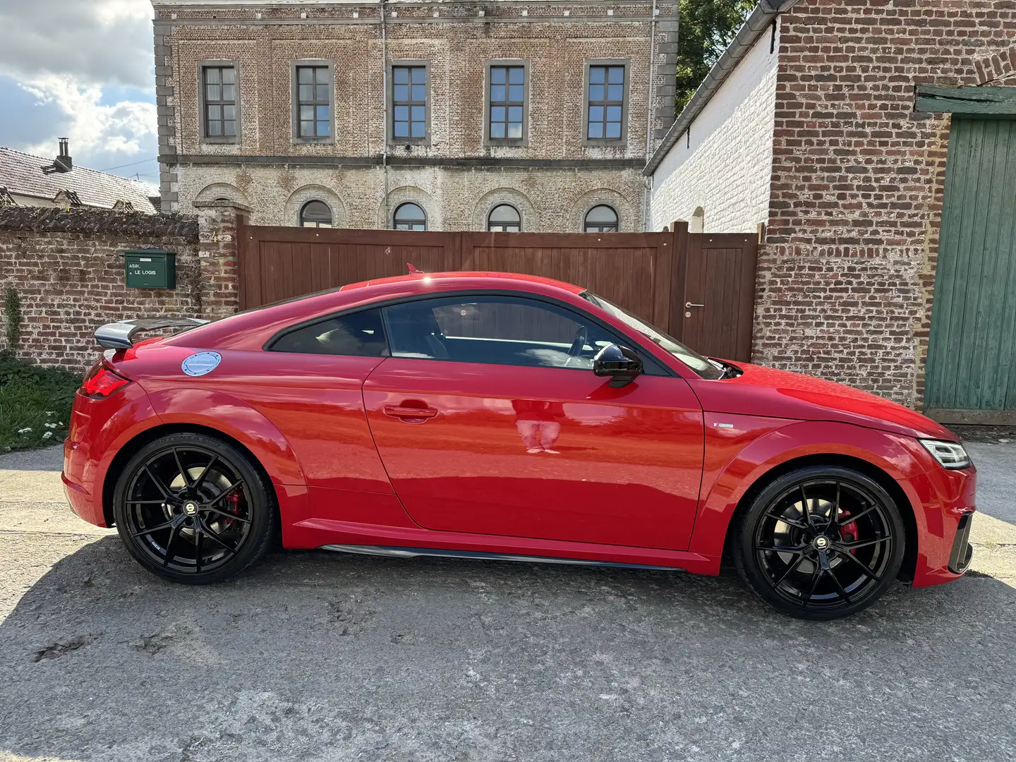 Audi TT Coupé 40 TFSI S-line S tronic Rouge - 2
