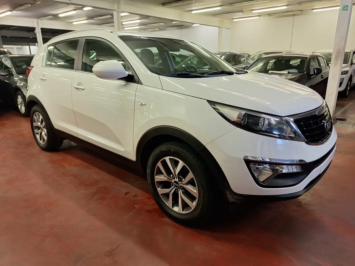 Kia Sportage Sportage 1.6i 2WD Access ISG Wit - 2