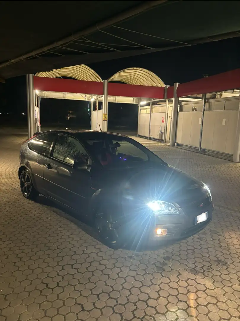 Ford Focus 3p 1.6 tdci LE 90cv - 2