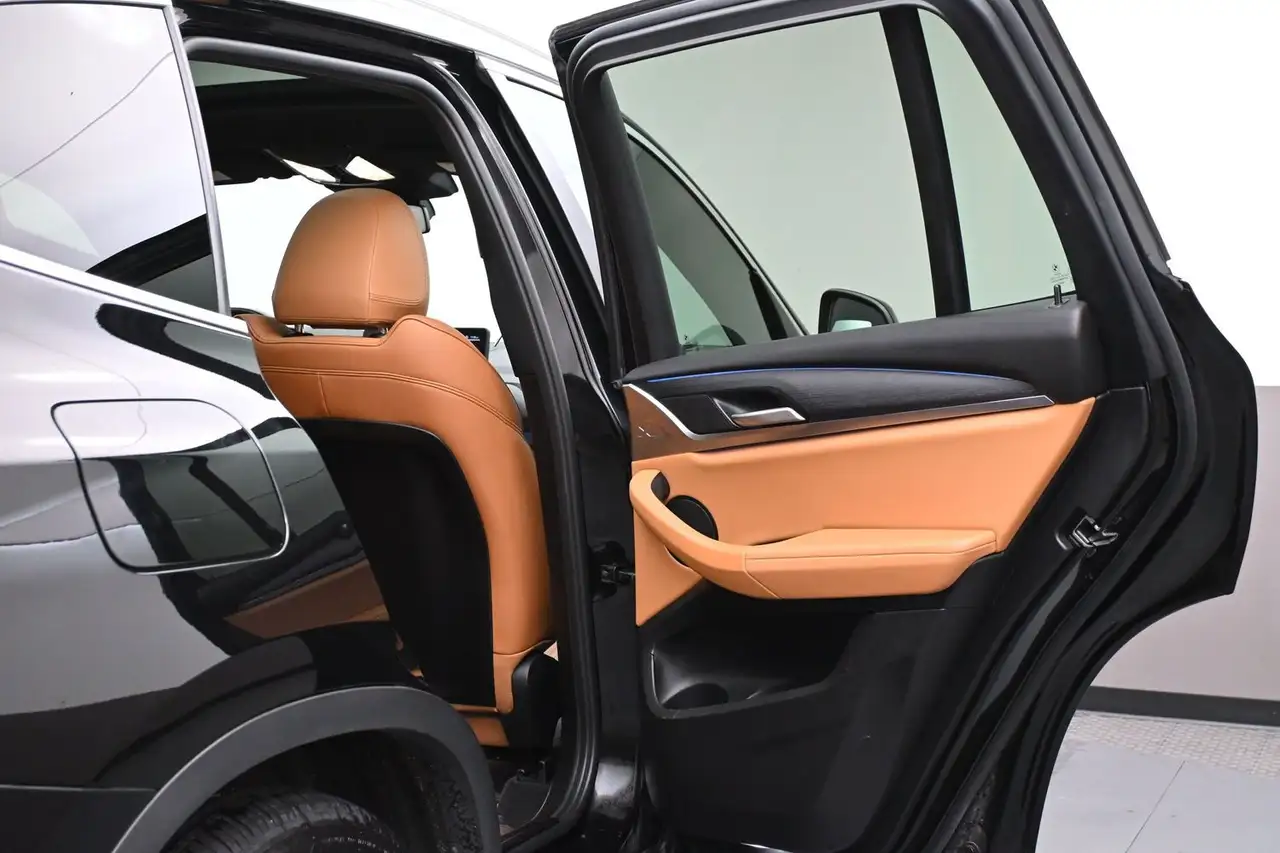 BMW X3 снимка BMW X3