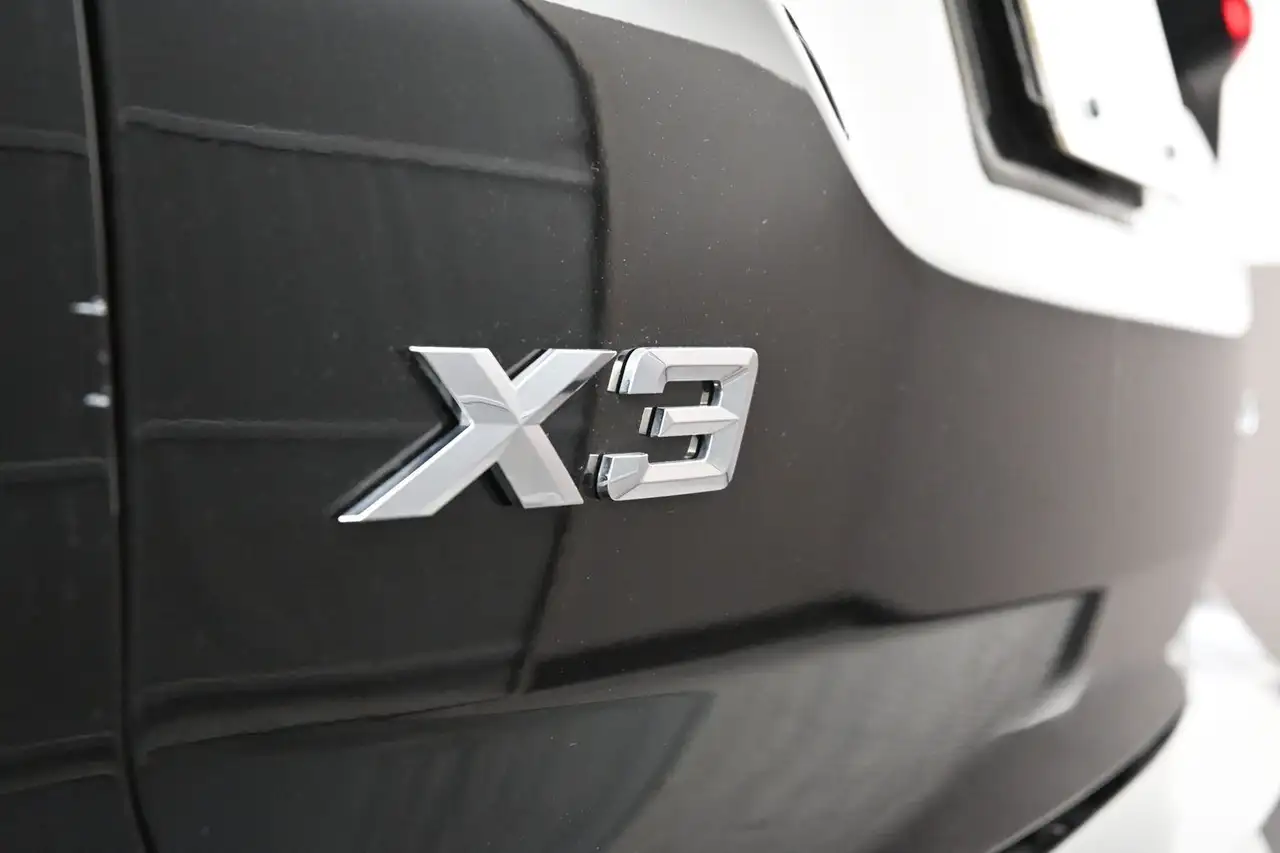 BMW X3 снимка BMW X3