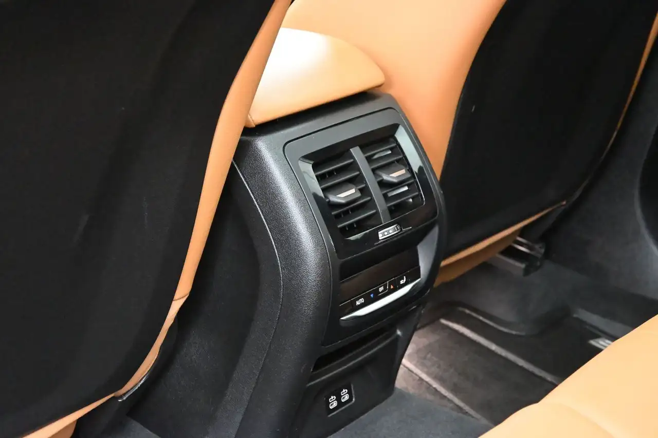BMW X3 снимка BMW X3