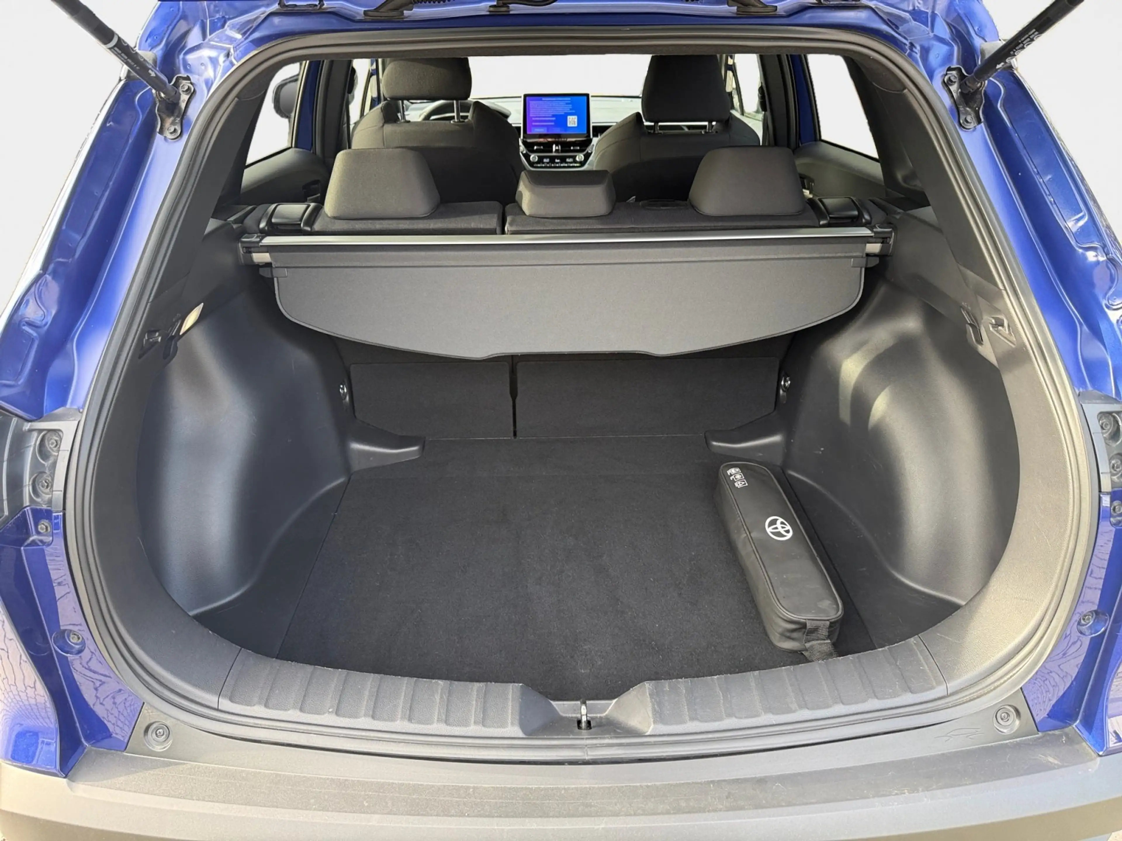 Toyota Corolla Cross 1.8 Hybrid FWD Style AUT*ACC — photo 11