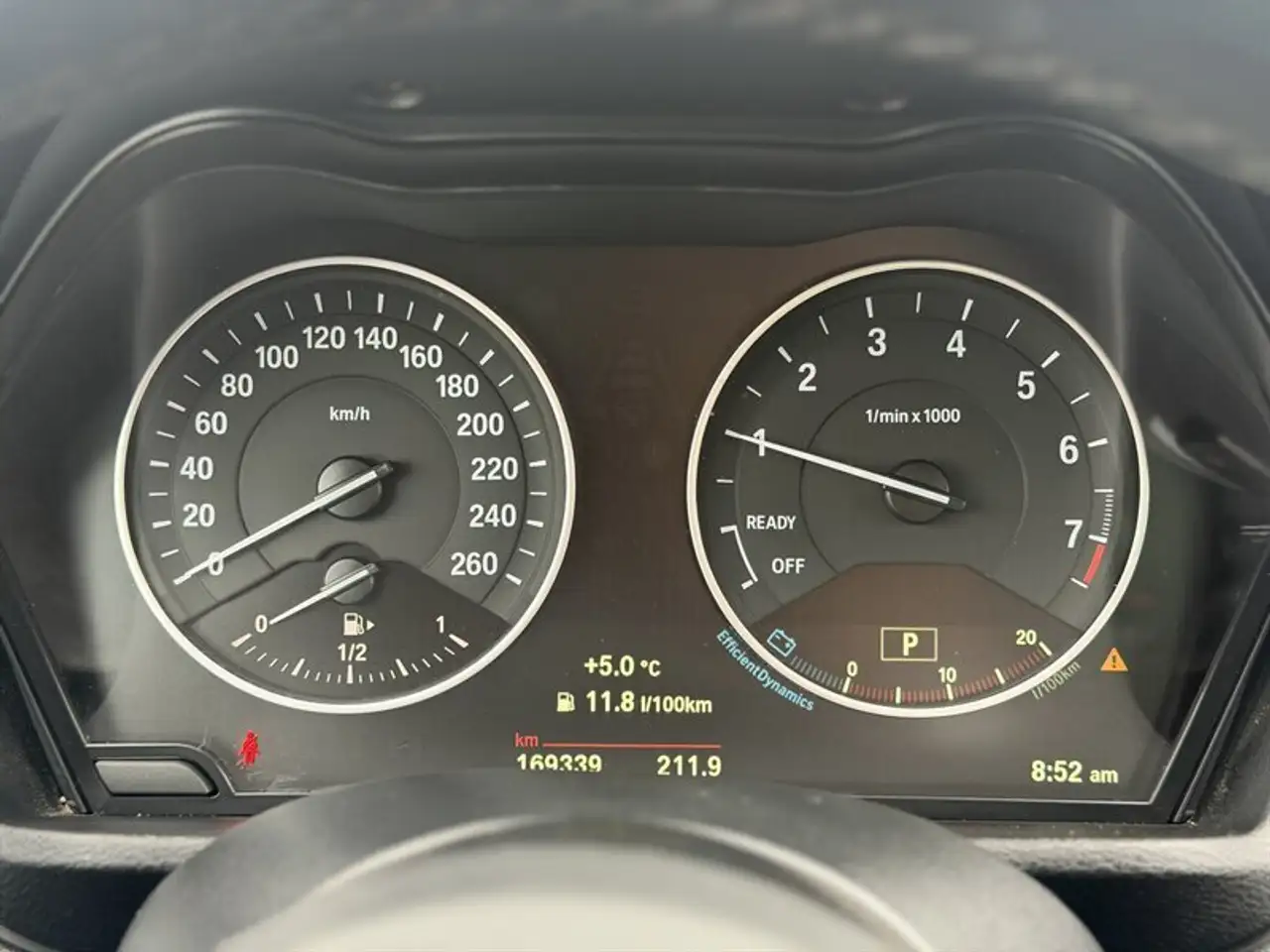 BMW X1 снимка BMW X1