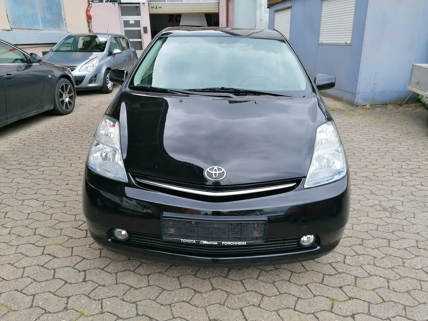 Toyota Prius 1.5 (Hybrid) / Euro 4 / 2-Hand Noir - 1