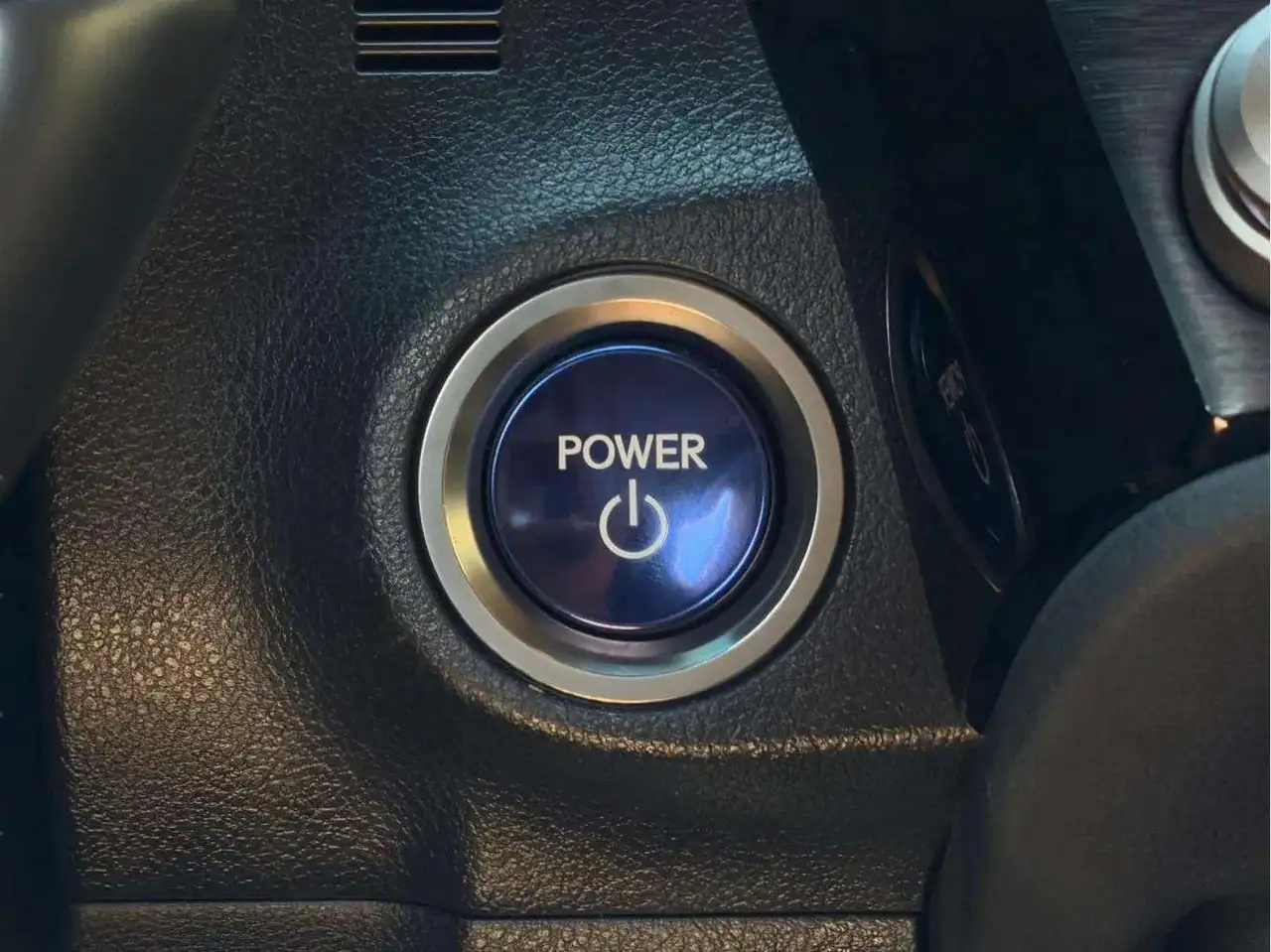 Lexus ES снимка Lexus ES