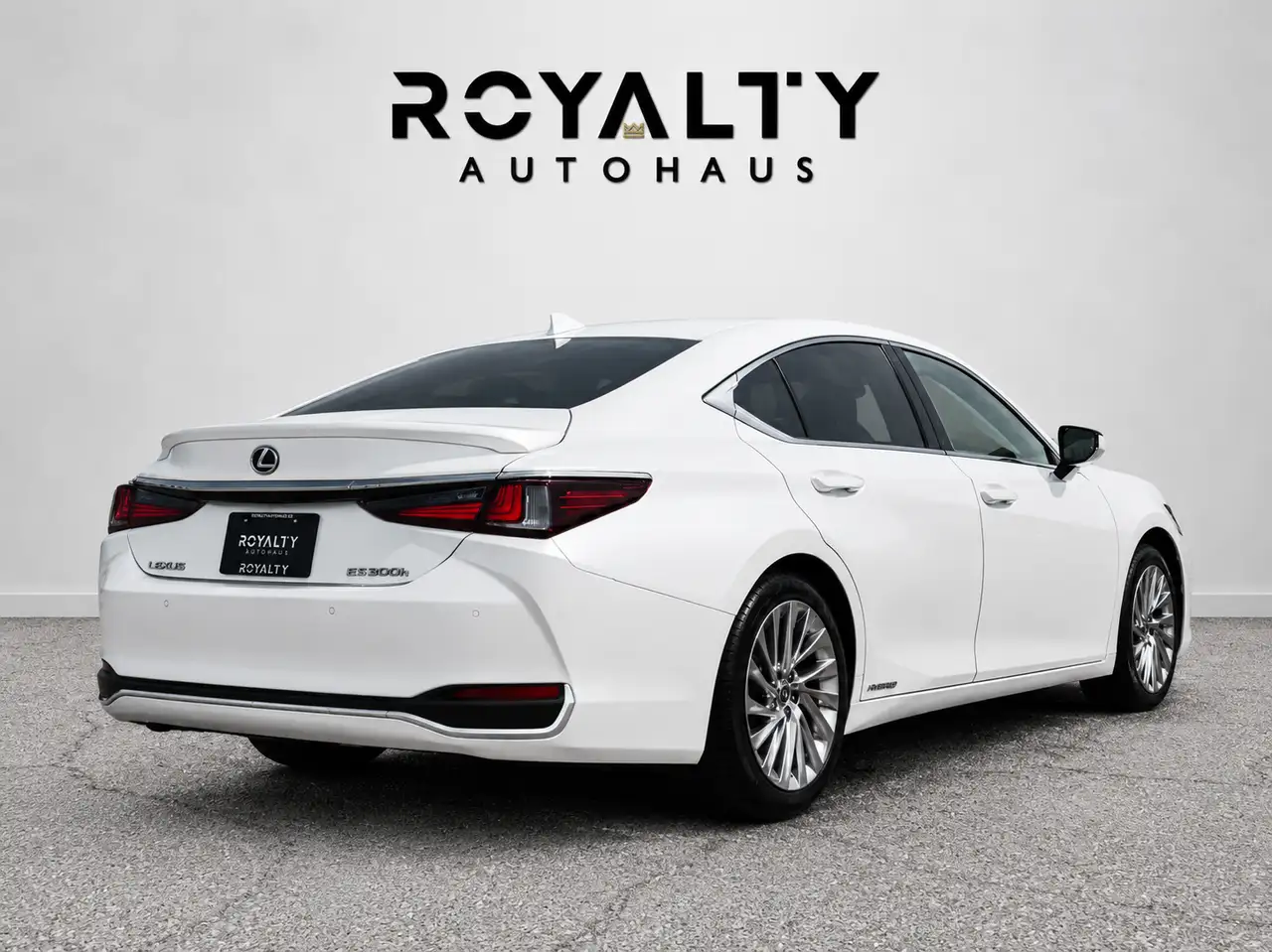 Lexus ES снимка Lexus ES