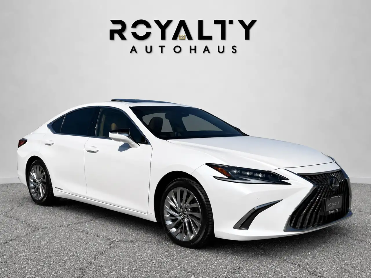Lexus ES снимка Lexus ES
